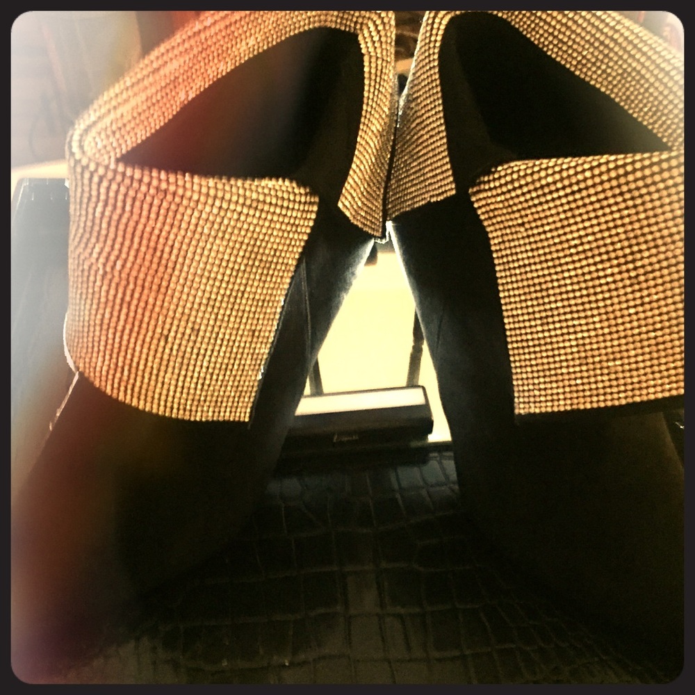 Black ankle boot